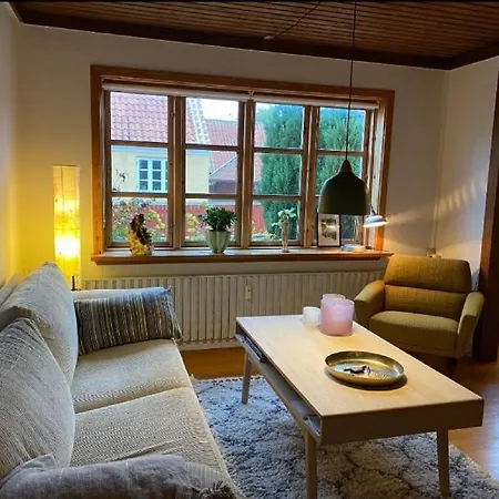 Gbh - Townhouse In Appartement