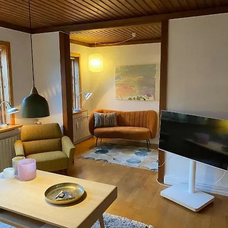 Gbh - Townhouse In Apartman