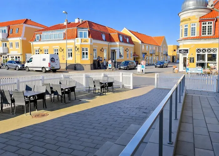 Gbh - Townhouse In *